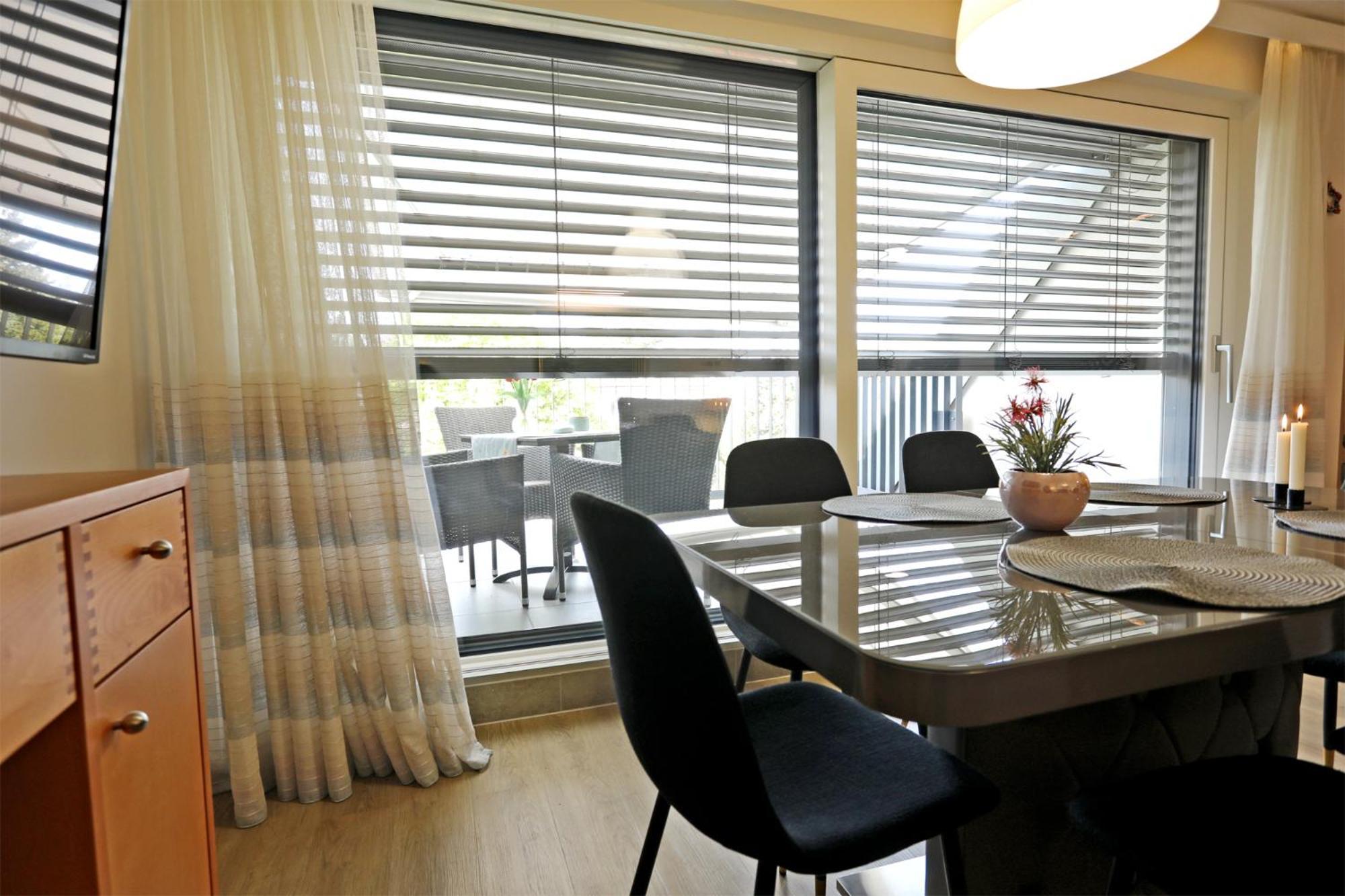 Atrium Apartman Heviz Mit Panoramaterrasse Und Tiefgarage Экстерьер фото